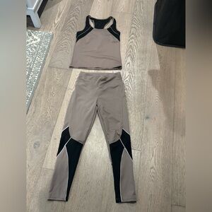 Stylish Tan and Black Women's athletic set